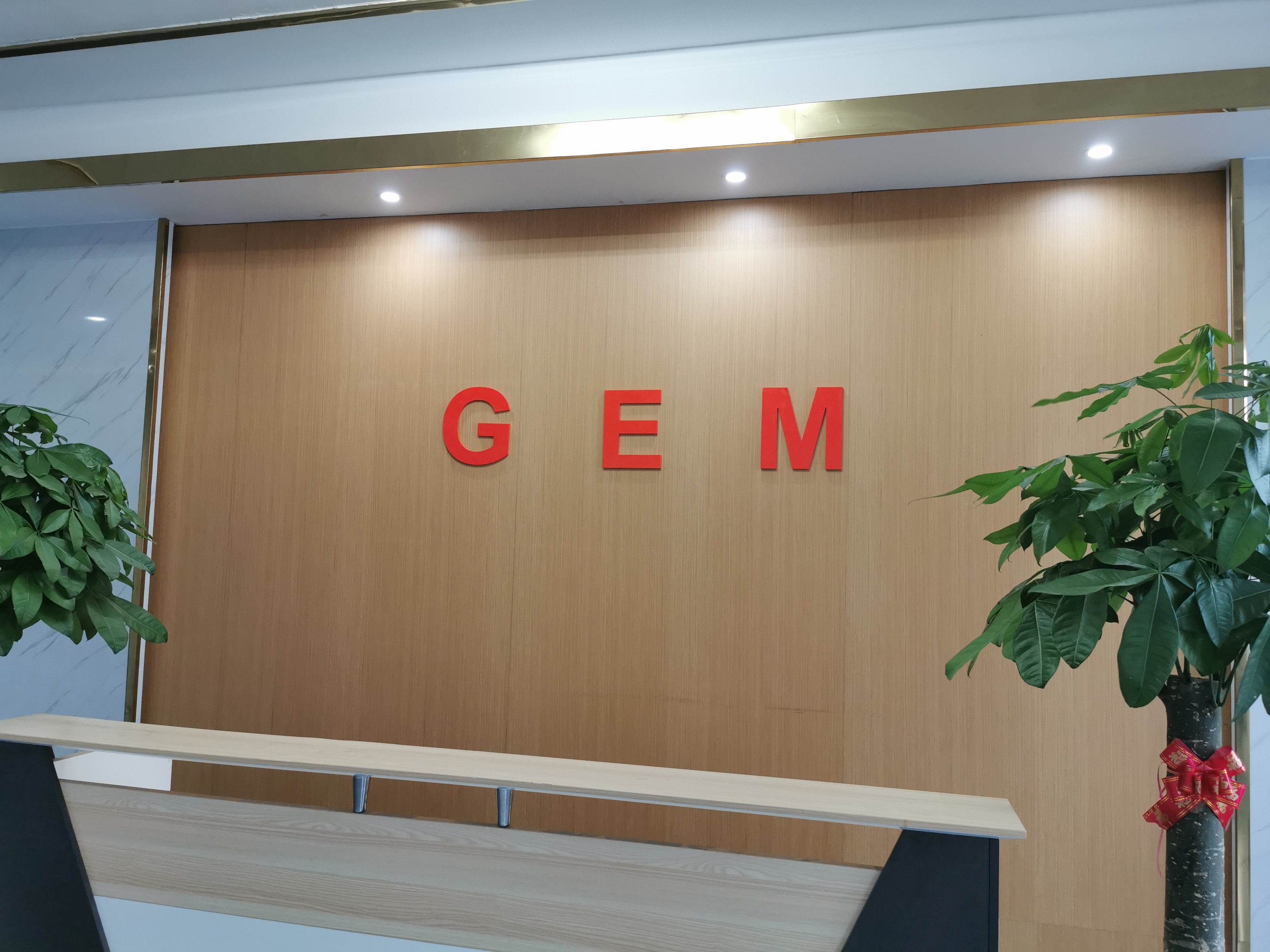 Everything is customer-oriented, simple, efficient and innovative.