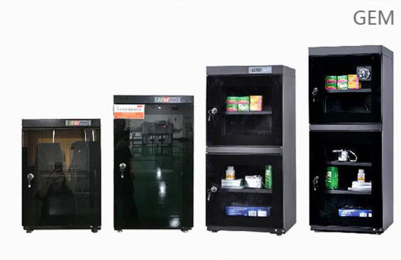 Pengontrol kotak anti lembab